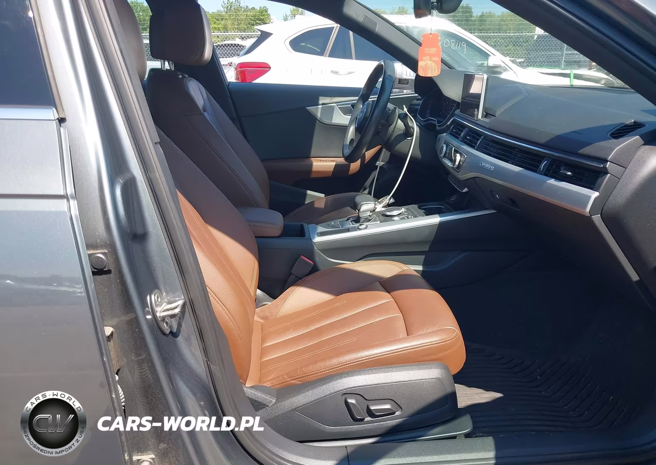 2017 Audi A4 Premium Plus VIN:WAUENAF45HN009165 - 5