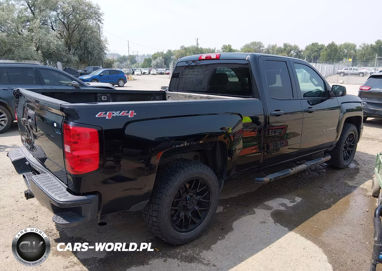 2015 Chevrolet Silverado 1500 Work Truck VIN:1GCVKPEC4FZ309809 - 4