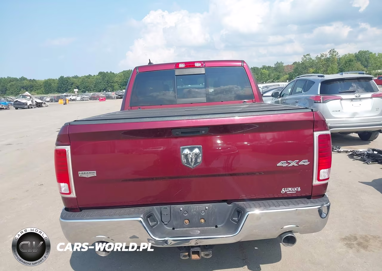 2016 Ram 1500 Laramie VIN:1C6RR7NMXGS305819 - 16