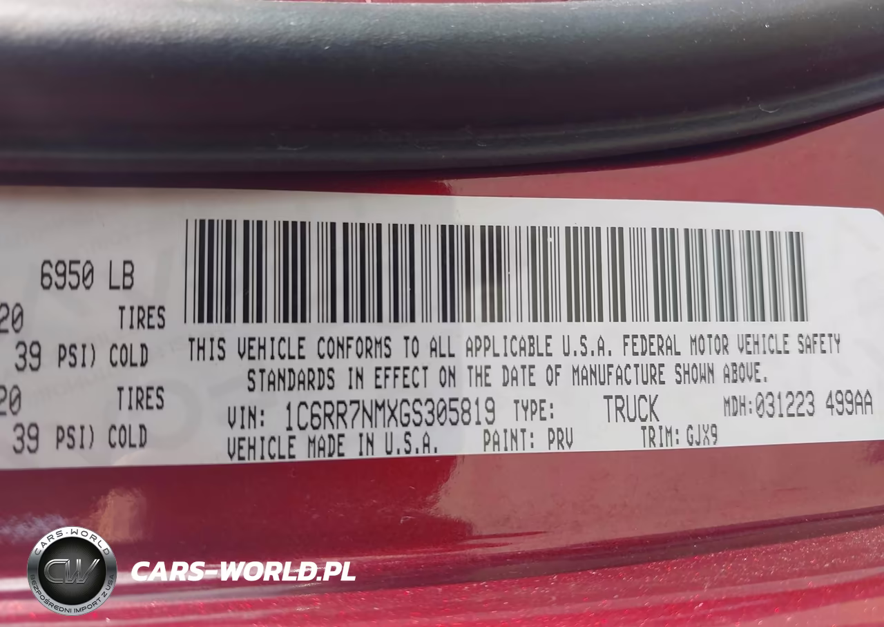 2016 Ram 1500 Laramie VIN:1C6RR7NMXGS305819 - 9