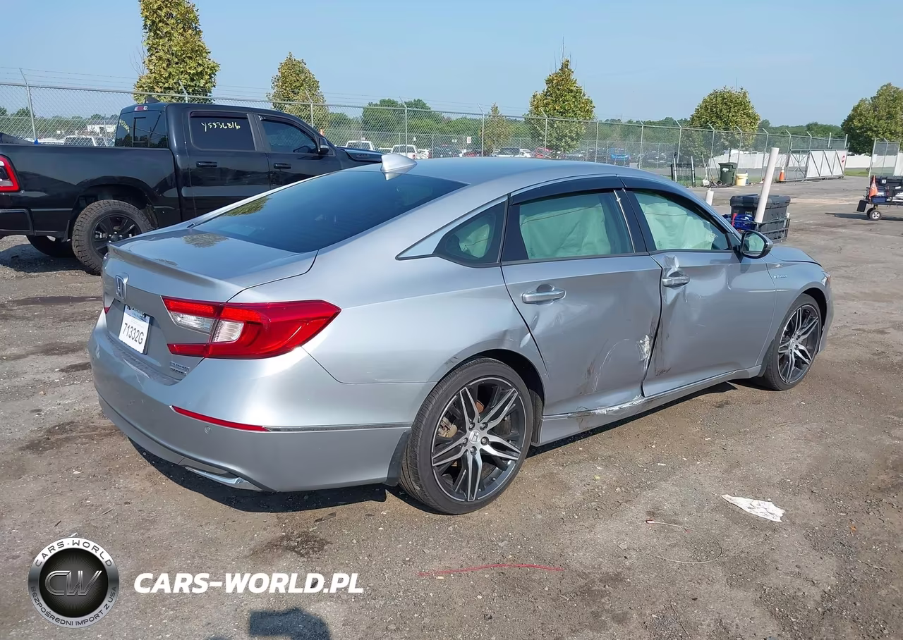 2022 Honda Accord Hybrid Touring VIN:1HGCV3F9XNA022564 - 4