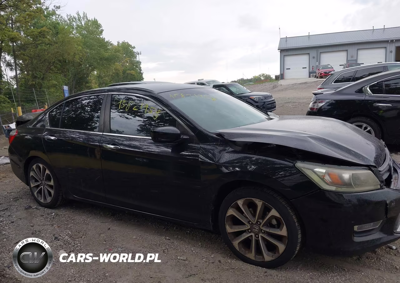 2013 Honda Accord Sport VIN:1HGCR2F56DA119447 - 13