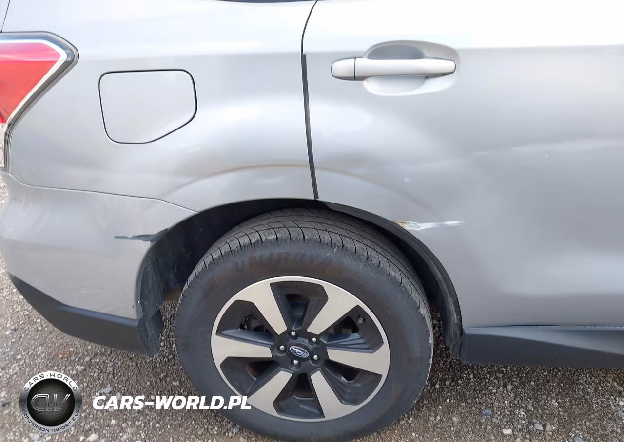 2018 Subaru Forester 2.5I Premium VIN:JF2SJAEC9JH571926 - 21
