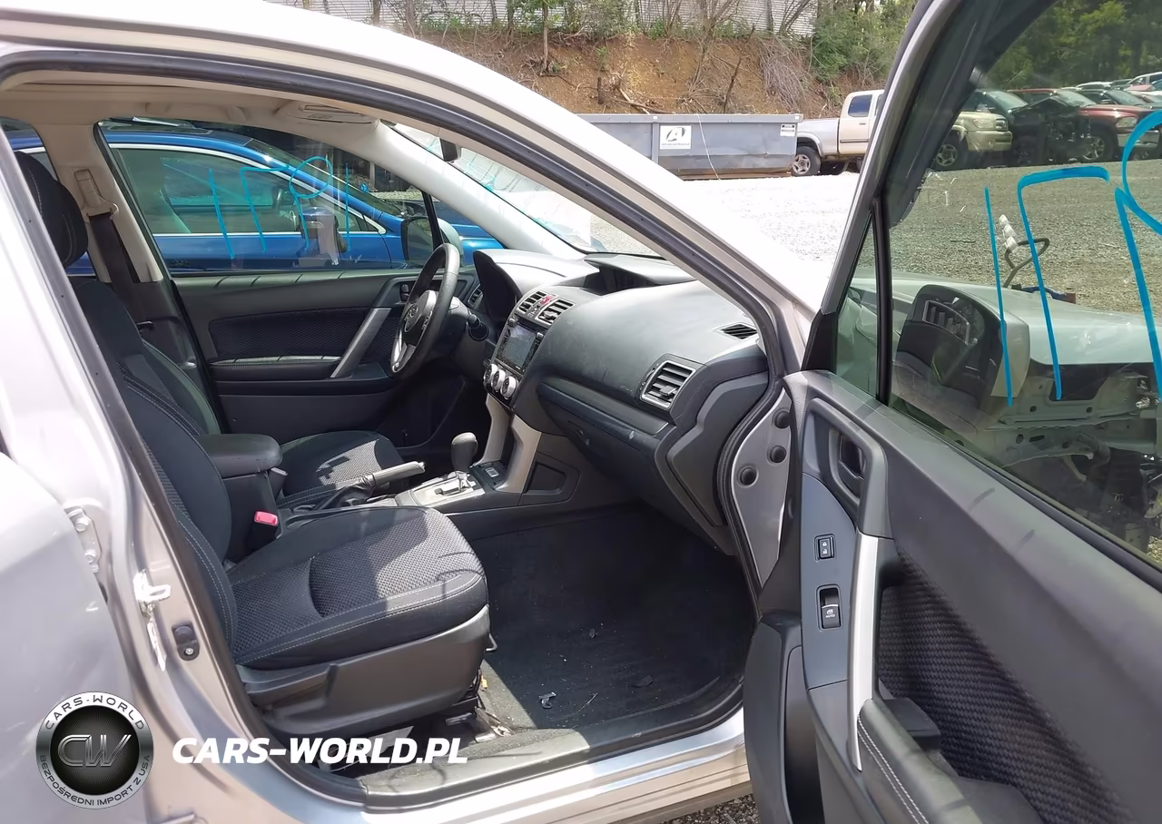 2018 Subaru Forester 2.5I Premium VIN:JF2SJAEC9JH571926 - 5
