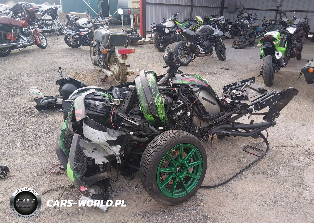 2021 Can-Am Spyder Roadster F3-S-F3-S Special Series VIN:2BXRDDD29MV000242 - 2