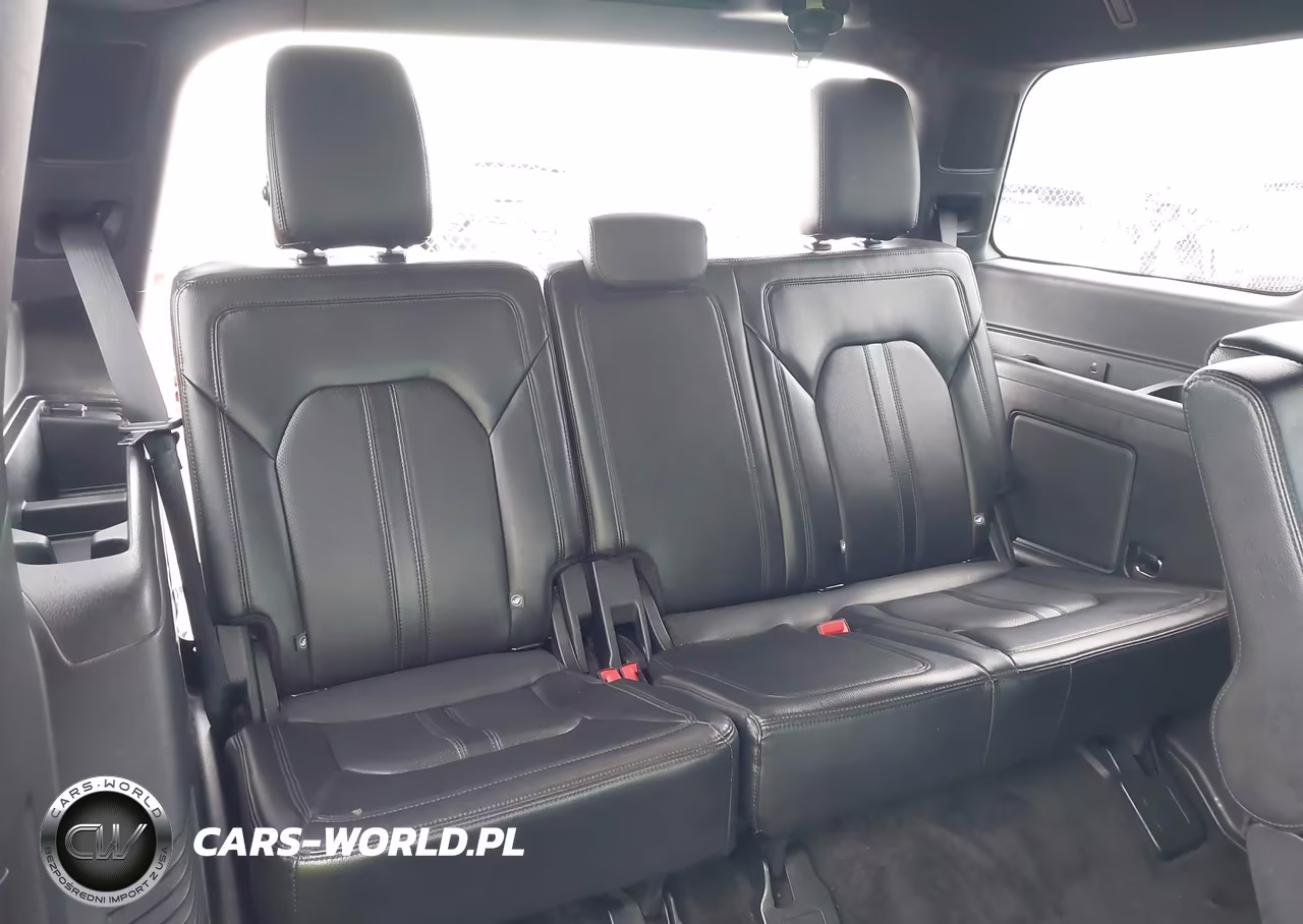 2018 Ford Expedition Limited VIN:1FMJU2AT4JEA59226 - 17
