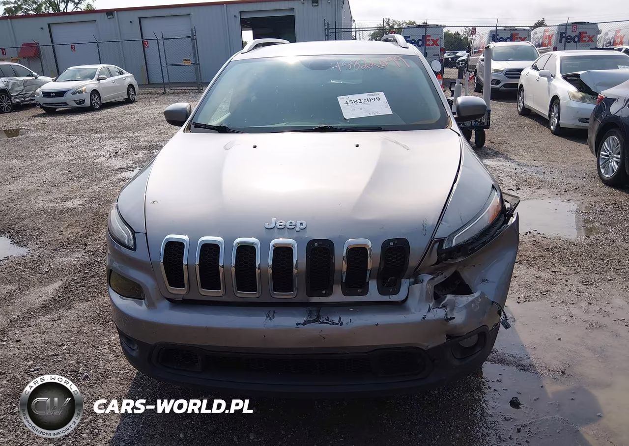 2017 Jeep Cherokee Latitude VIN:1C4PJMCS6HW595493 - 17