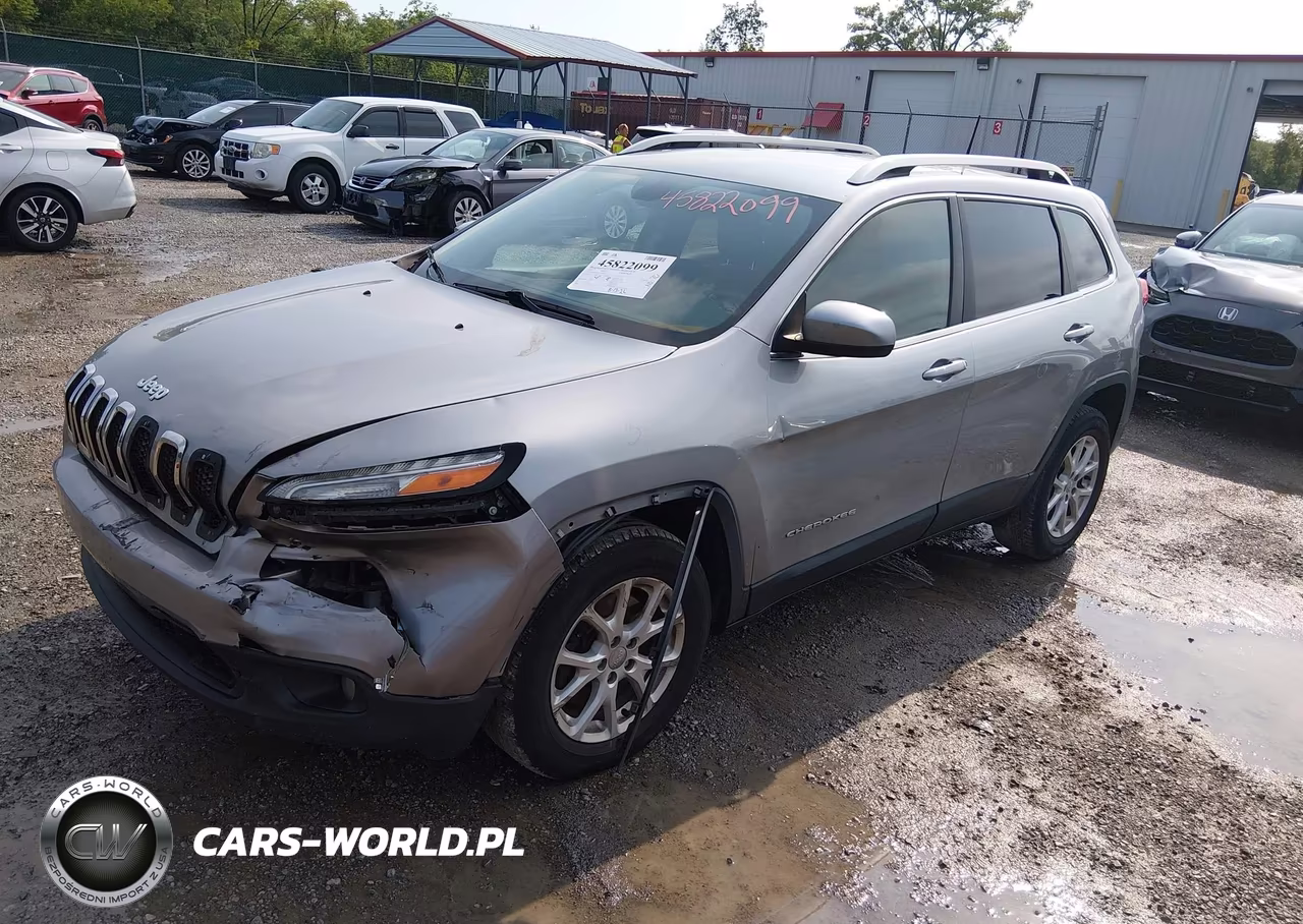 2017 Jeep Cherokee Latitude VIN:1C4PJMCS6HW595493 - 2