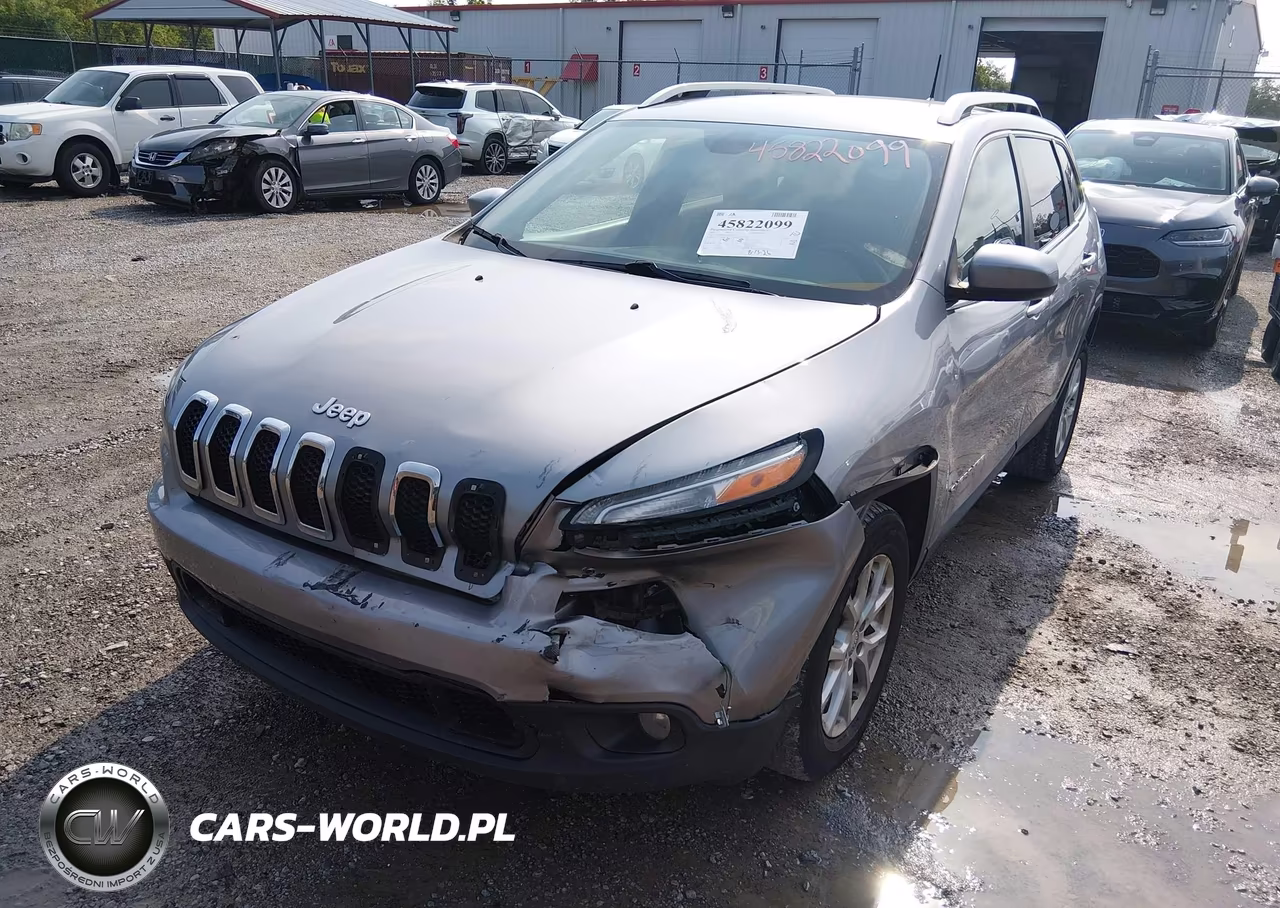 2017 Jeep Cherokee Latitude VIN:1C4PJMCS6HW595493 - 6