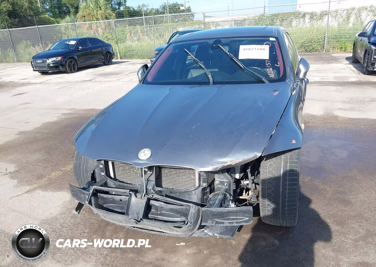 BMW 335I VIN:WBAPL5G51BNN22157 - 6