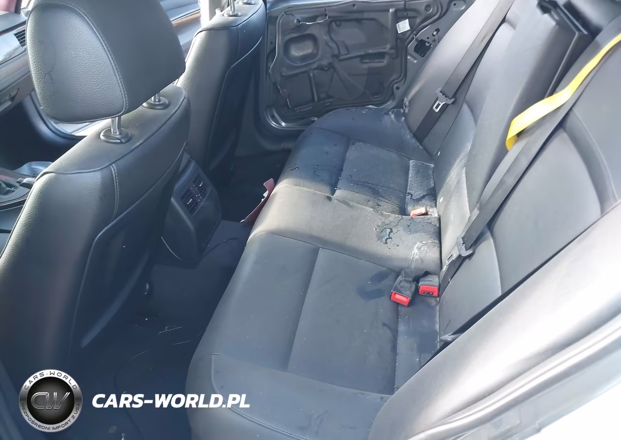 BMW 335I VIN:WBAPL5G51BNN22157 - 8