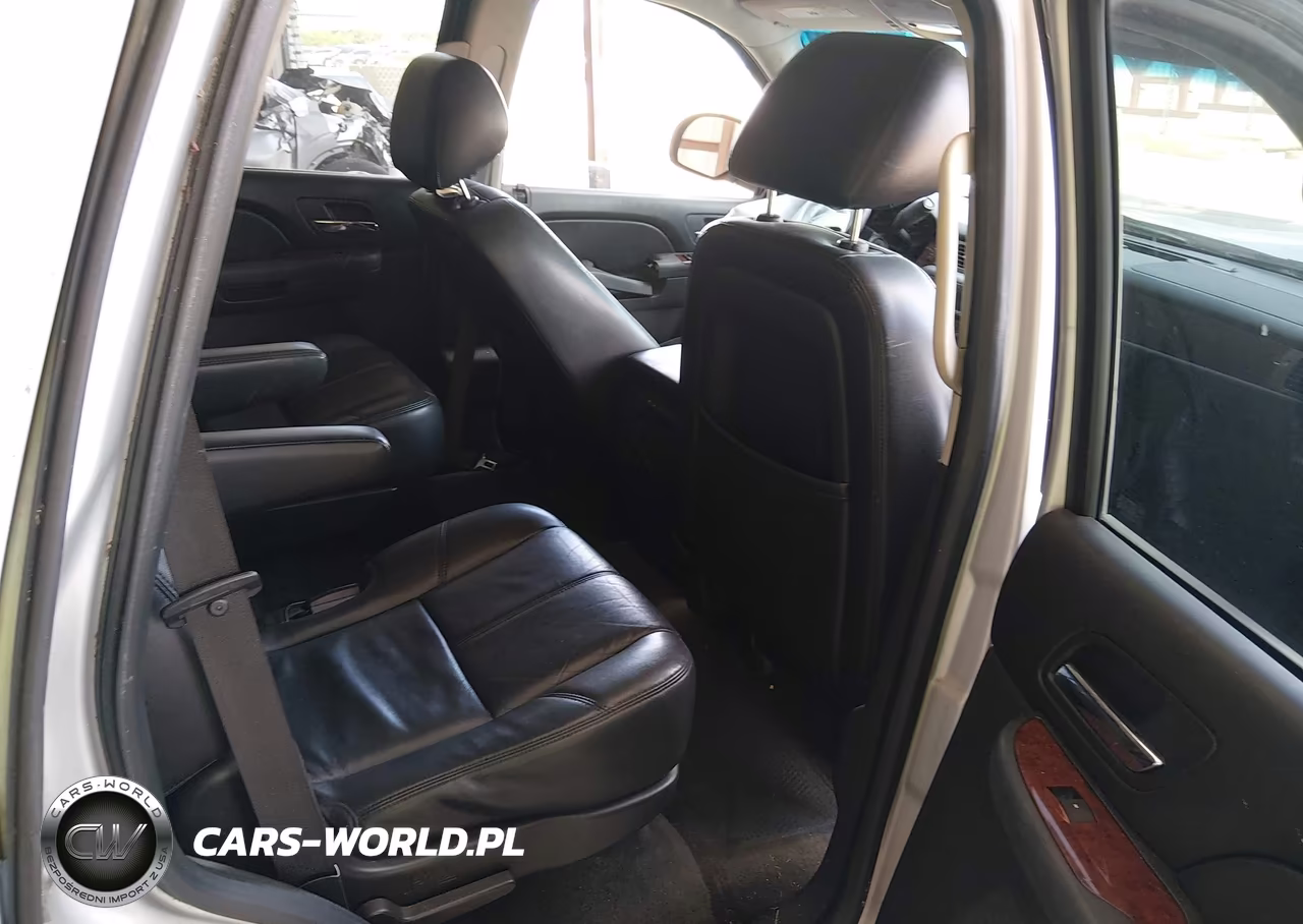 2012 Chevrolet Tahoe Lt VIN:1GNSCBE03CR278127 - 8