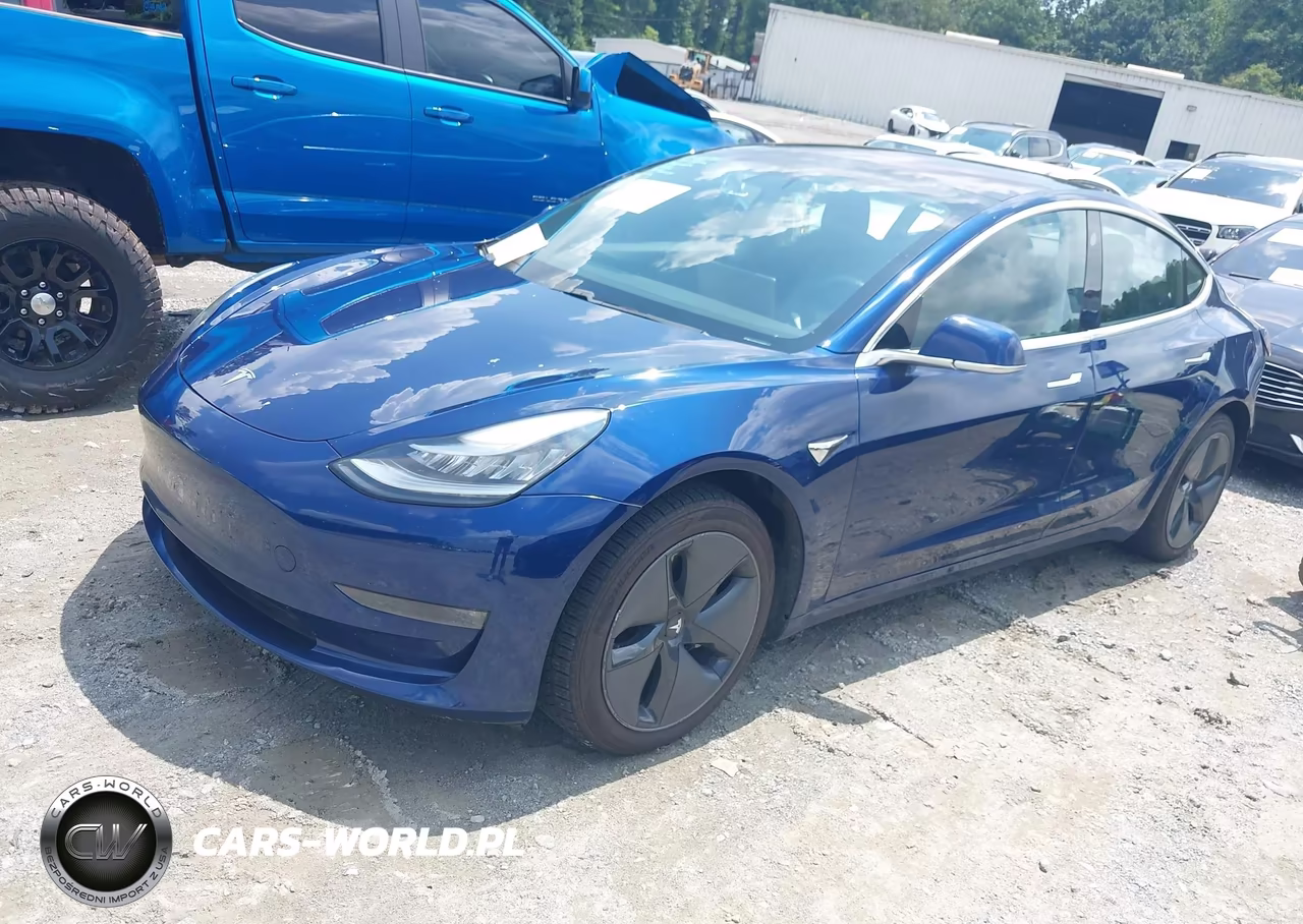 2018 Tesla Model 3 Long Range-Mid Range VIN:5YJ3E1EA1JF041567 - 2