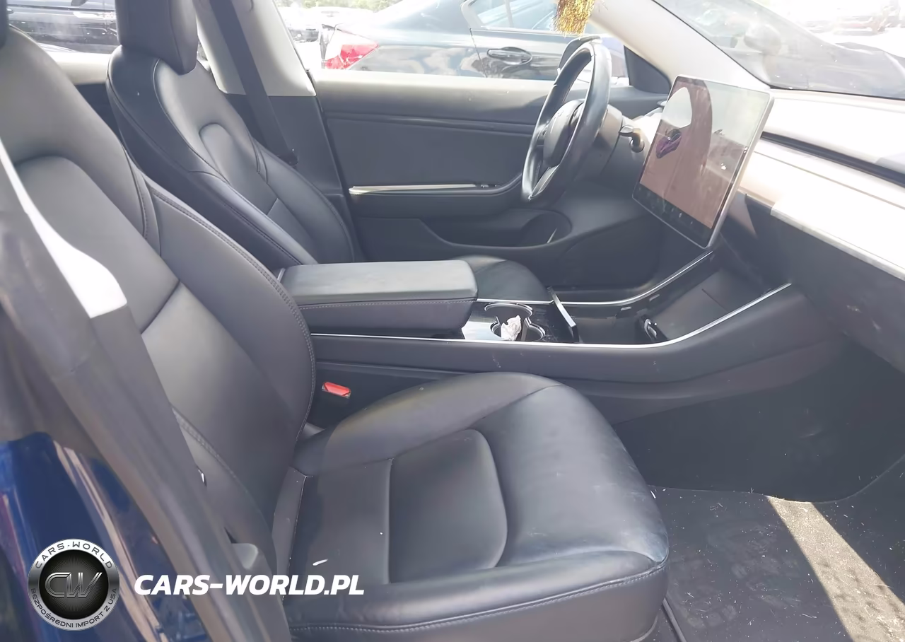 2018 Tesla Model 3 Long Range-Mid Range VIN:5YJ3E1EA1JF041567 - 5
