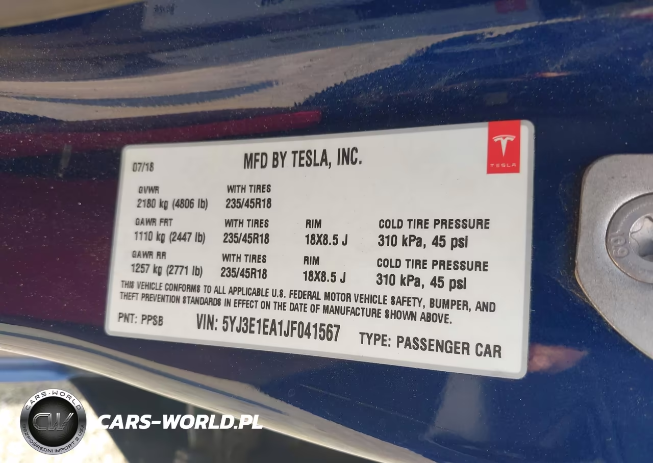 2018 Tesla Model 3 Long Range-Mid Range VIN:5YJ3E1EA1JF041567 - 9