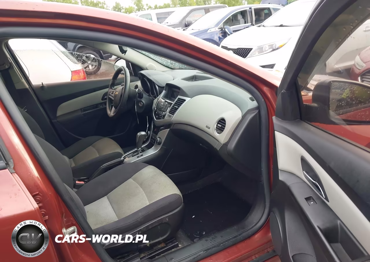2013 Chevrolet Cruze Ls Auto VIN:1G1PA5SH1D7143556 - 5