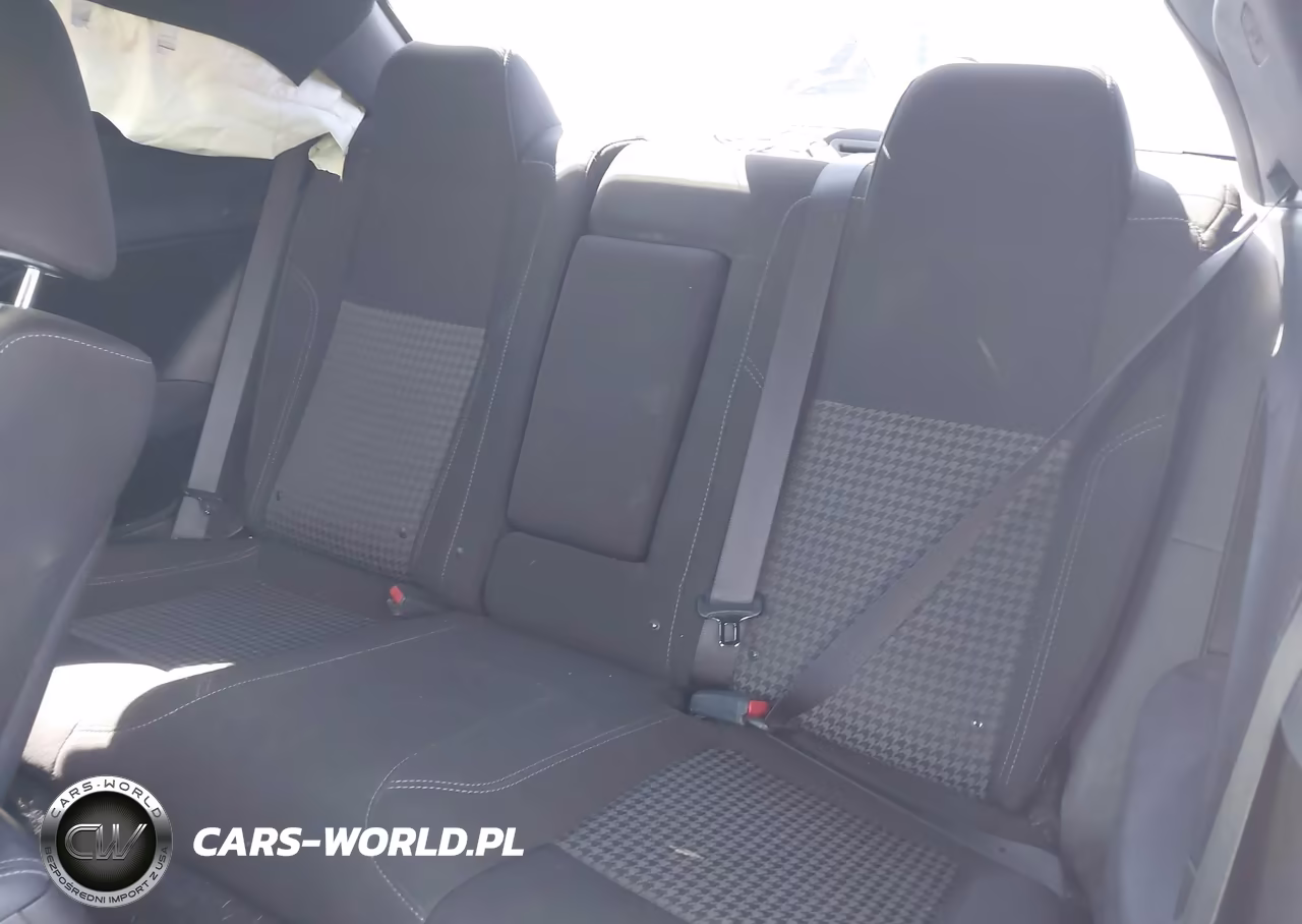 2020 Dodge Challenger Sxt VIN:2C3CDZAG4LH139201 - 8