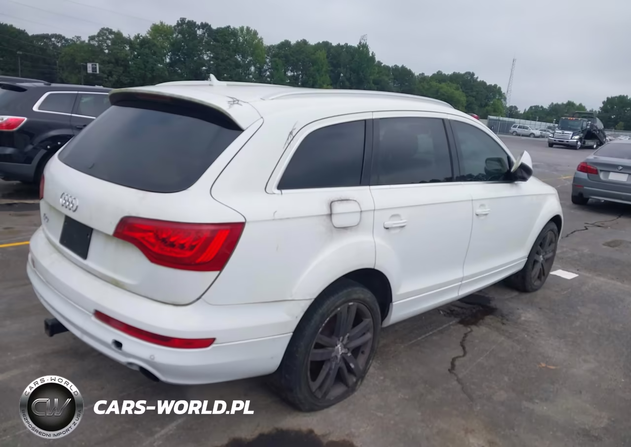2012 Audi Q7 3.0T Premium VIN:WA1AGBFE8CD000317 - 4