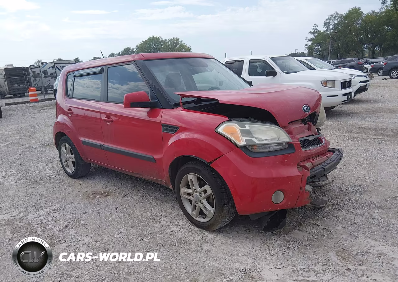 2011 Kia Soul + VIN:KNDJT2A28B7312083 - 1