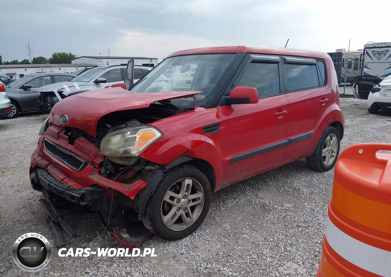 2011 Kia Soul + VIN:KNDJT2A28B7312083 - 2