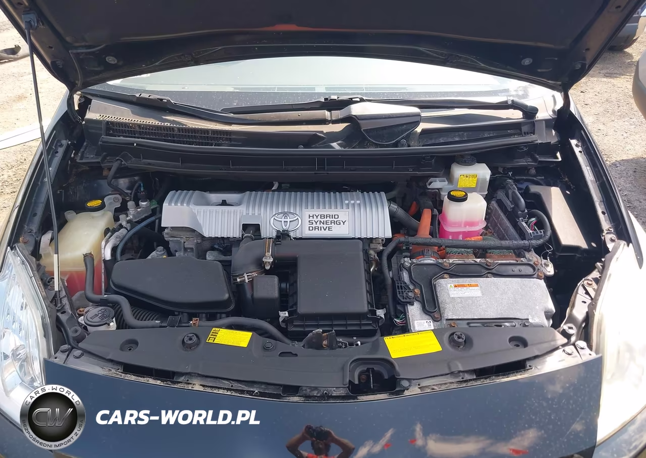 2011 Toyota Prius Four VIN:JTDKN3DU9B5324496 - 10