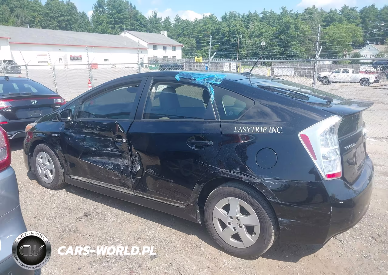 2011 Toyota Prius Four VIN:JTDKN3DU9B5324496 - 14