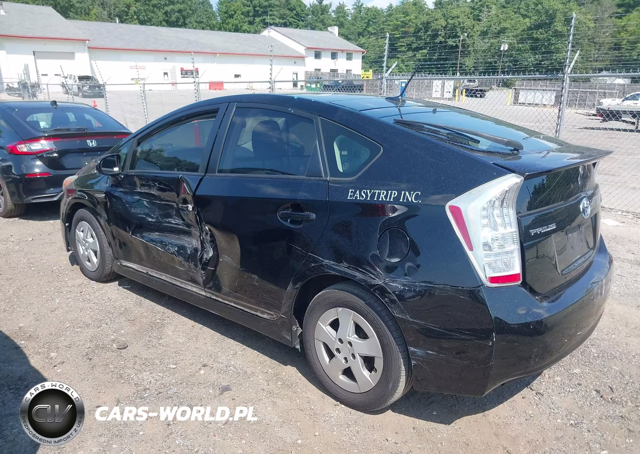 2011 Toyota Prius Four VIN:JTDKN3DU9B5324496 - 17