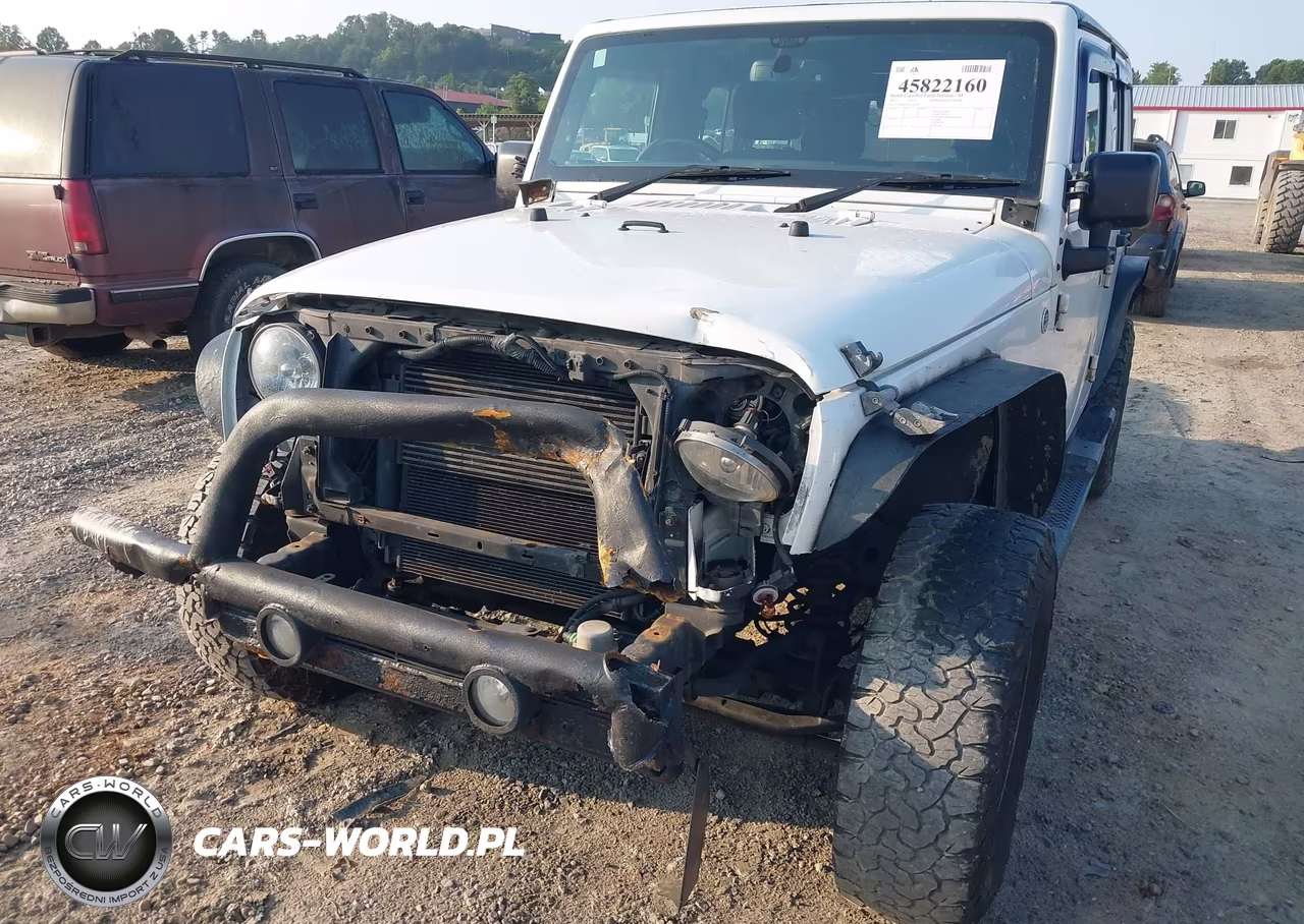 2015 Jeep Wrangler Unlimited Sport Rhd VIN:1C4BJWKG5FL679578 - 6