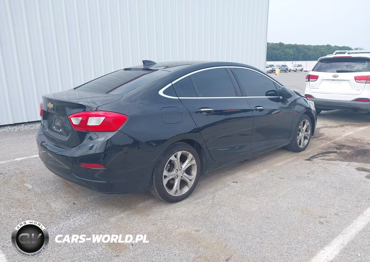 2016 Chevrolet Cruze Premier Auto VIN:1G1BG5SM4G7290691 - 4
