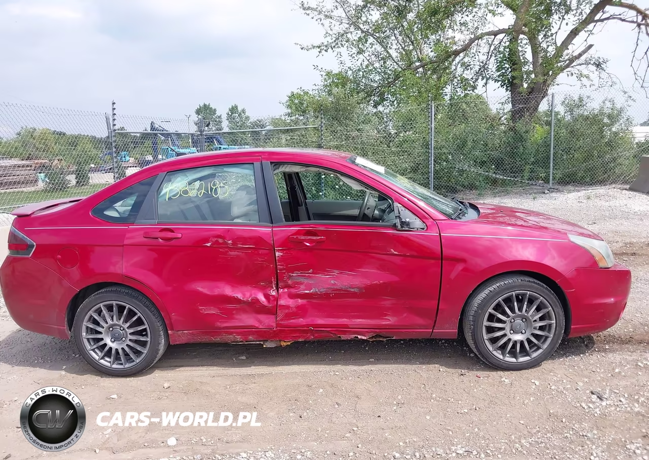 2010 Ford Focus Ses VIN:1FAHP3GN4AW270967 - 13
