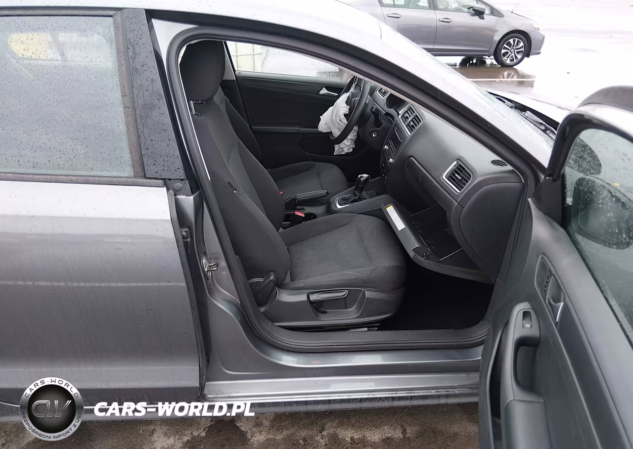 2013 Volkswagen Jetta 2.0L S VIN:3VW2K7AJ7DM216978 - 5