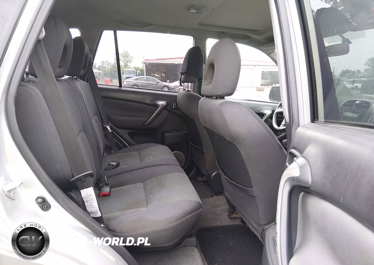 2004 Toyota Rav4 VIN:JTEGD20V840010108 - 8