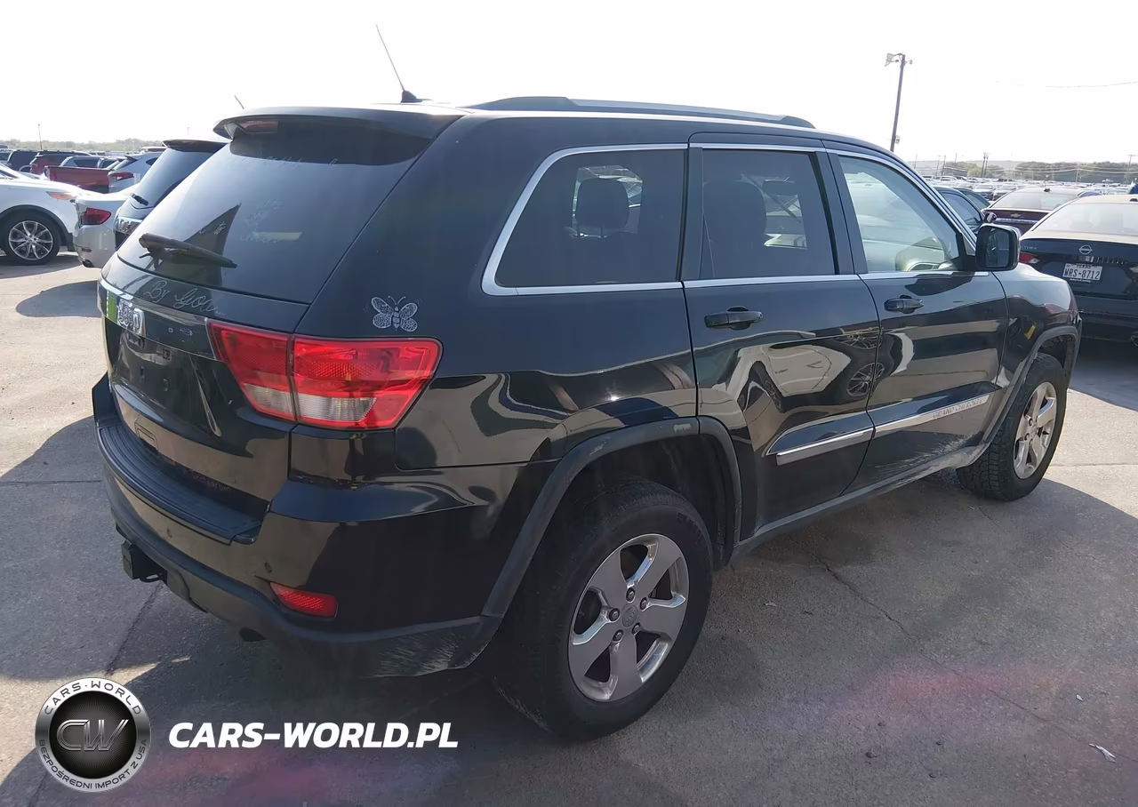 2012 Jeep Grand Cherokee Laredo VIN:1C4RJEAG6CC185977 - 4
