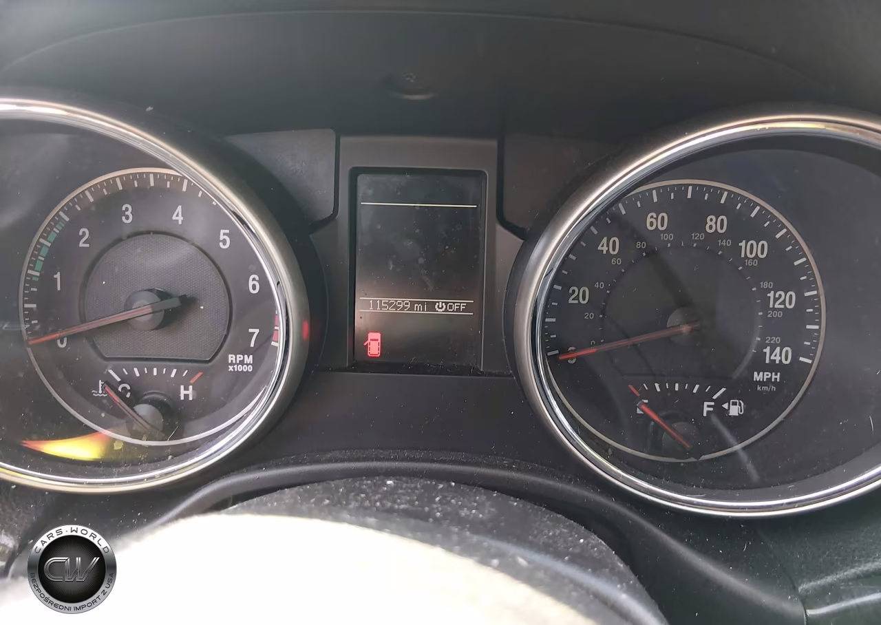 2012 Jeep Grand Cherokee Laredo VIN:1C4RJEAG6CC185977 - 7