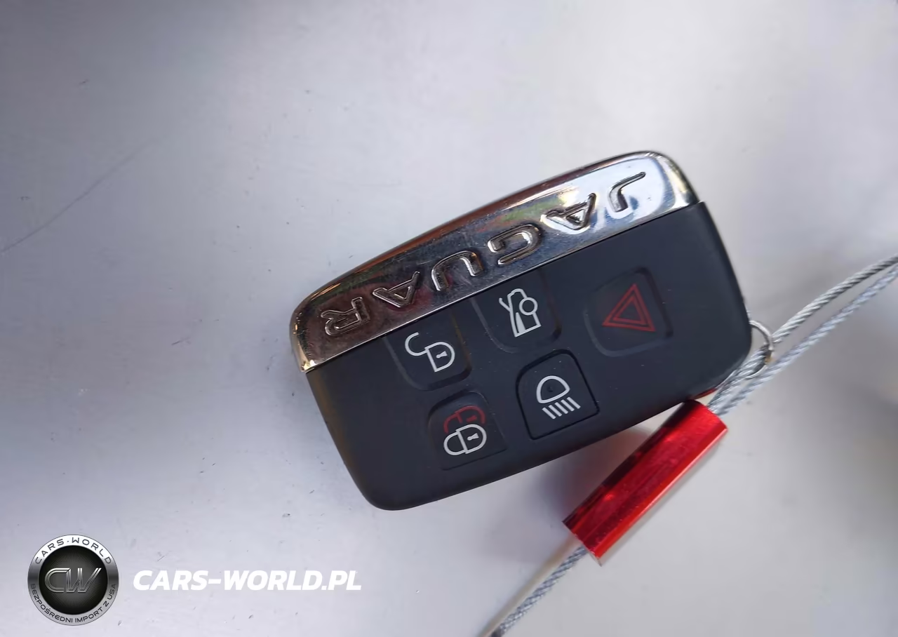 2018 Jaguar Xj R-Sport VIN:SAJWA1C72J8W15790 - 11