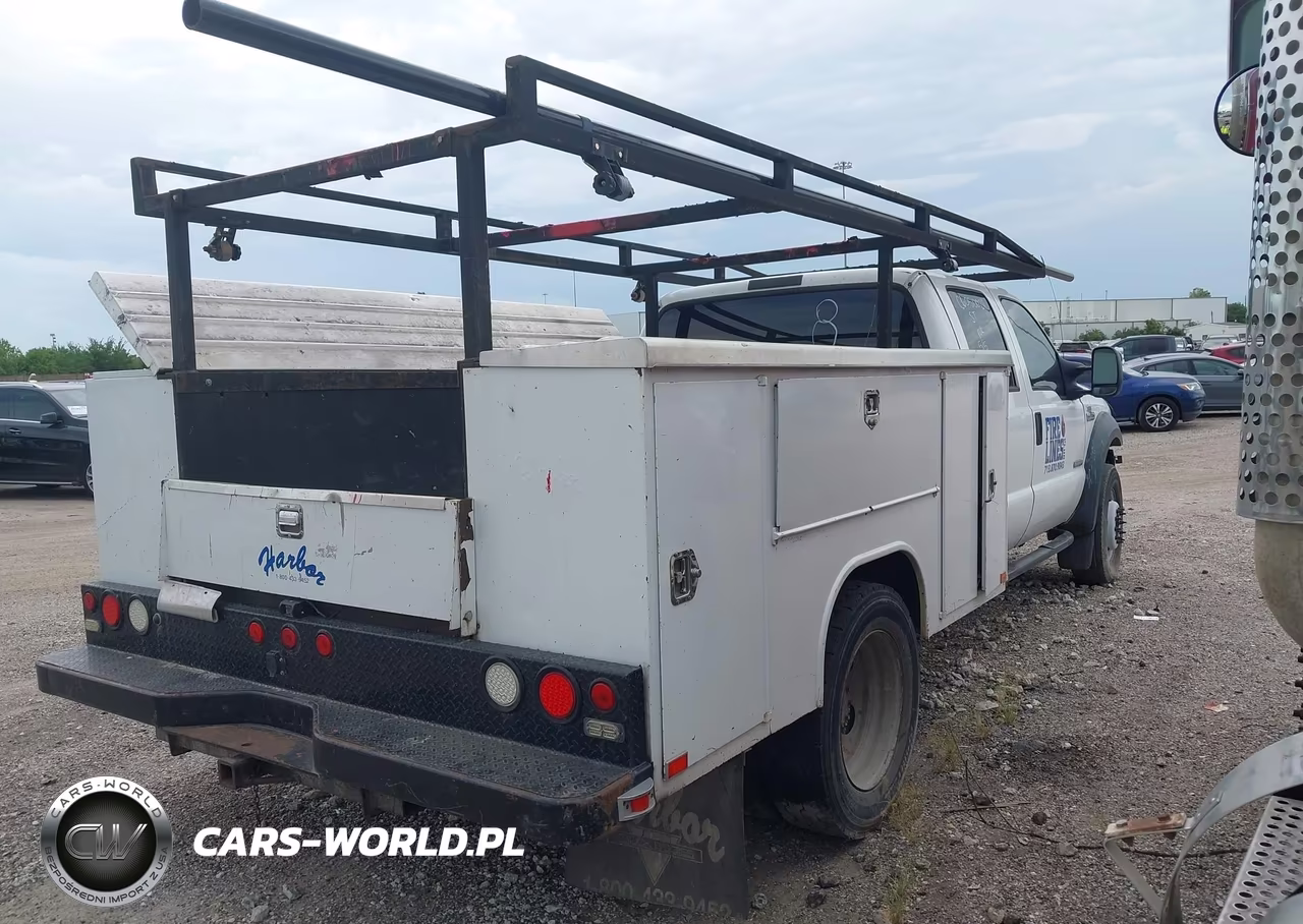 2007 Ford F-450 Chassis VIN:1FDXW46P07EA14143 - 4
