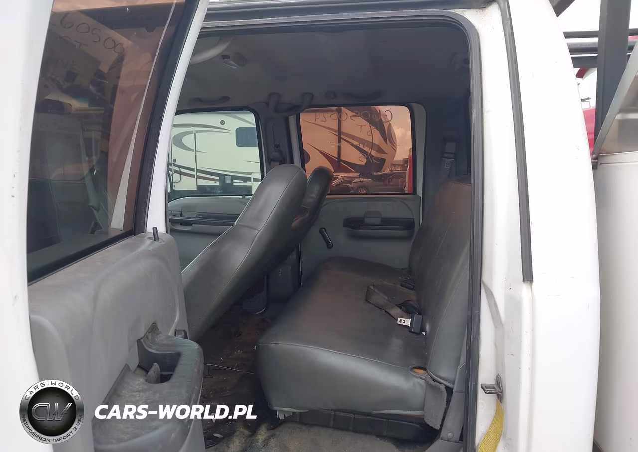 2007 Ford F-450 Chassis VIN:1FDXW46P07EA14143 - 7