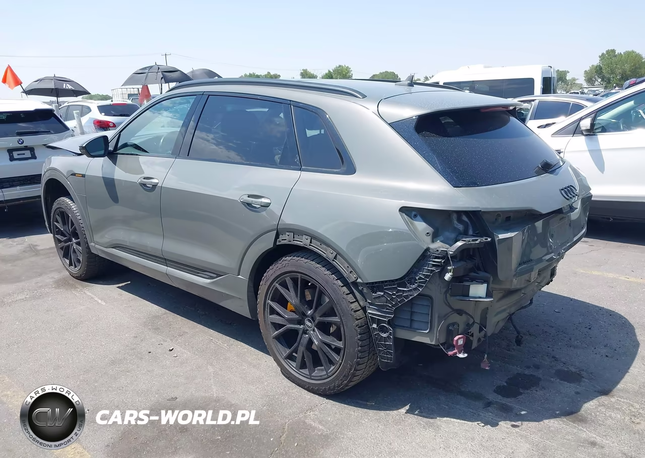 2023 Audi E-Tron Premiumwe VIN:WA1VABGE8PB025270 - 3