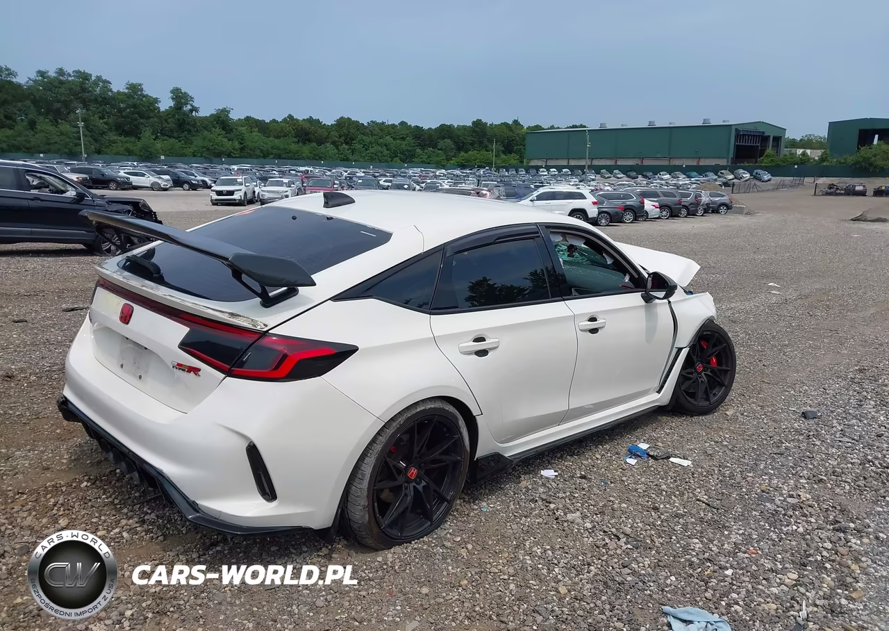 2023 Honda Civic Type R Touring VIN:JHMFL5G42PX002002 - 4
