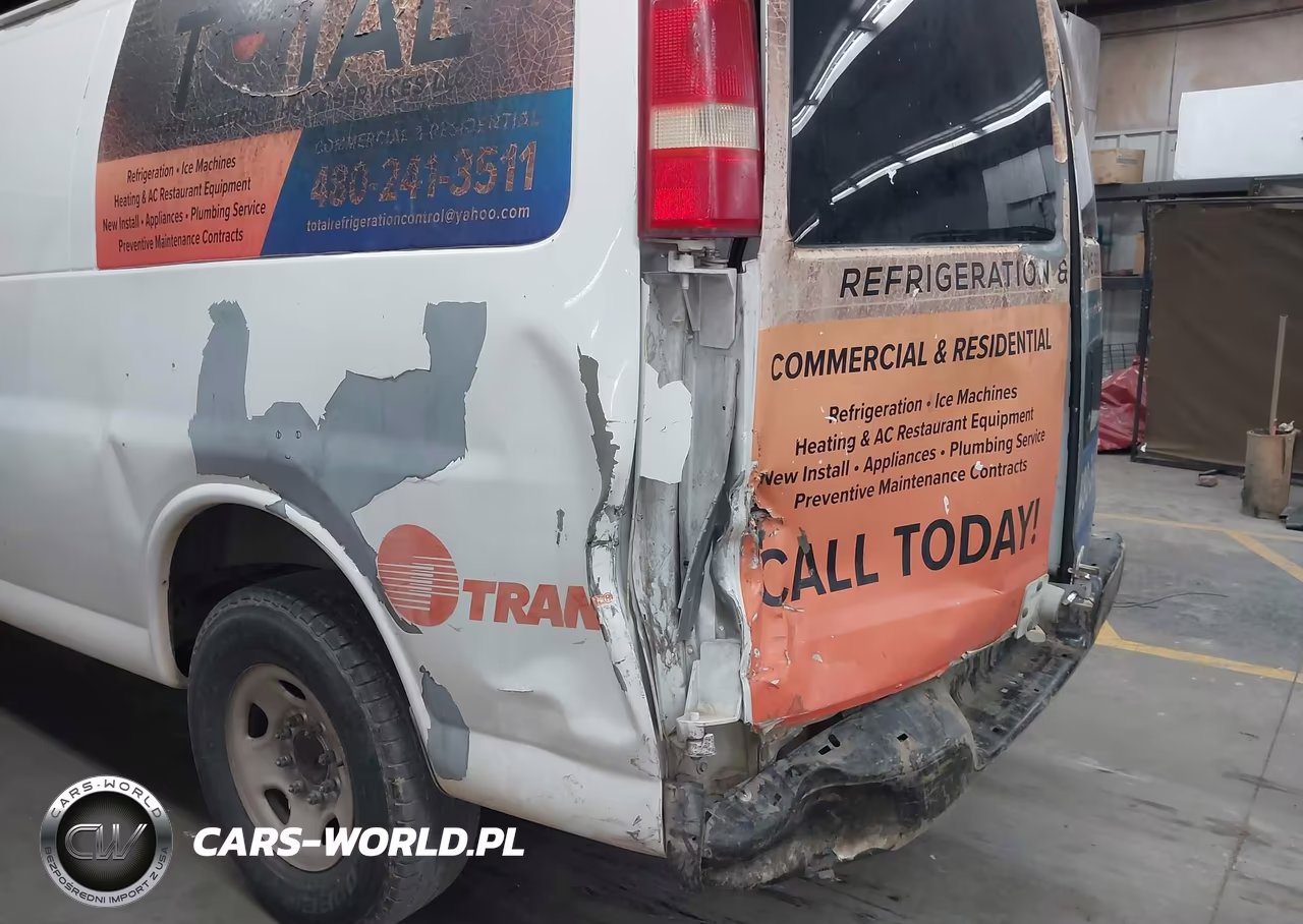2006 Chevrolet Express Work Van VIN:1GCGG25V961206897 - 6