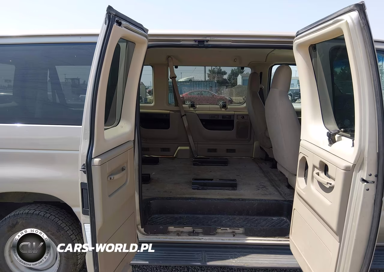 2011 Ford E-350 Super Duty Xlt VIN:1FBNE3BL4BDA96148 - 8