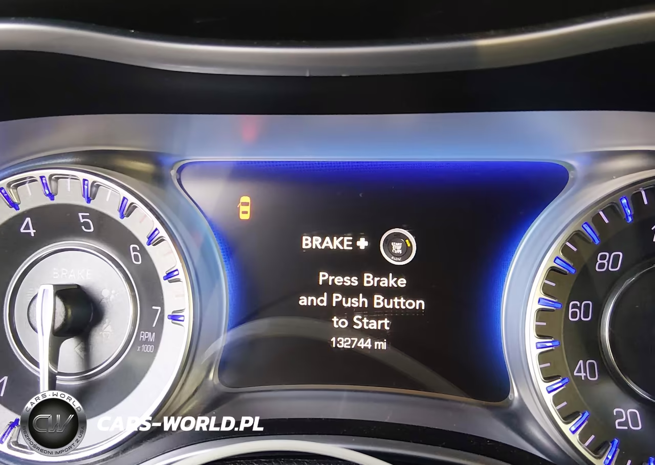 2015 Chrysler 300C Platinum VIN:2C3CCAPT7FH837931 - 15