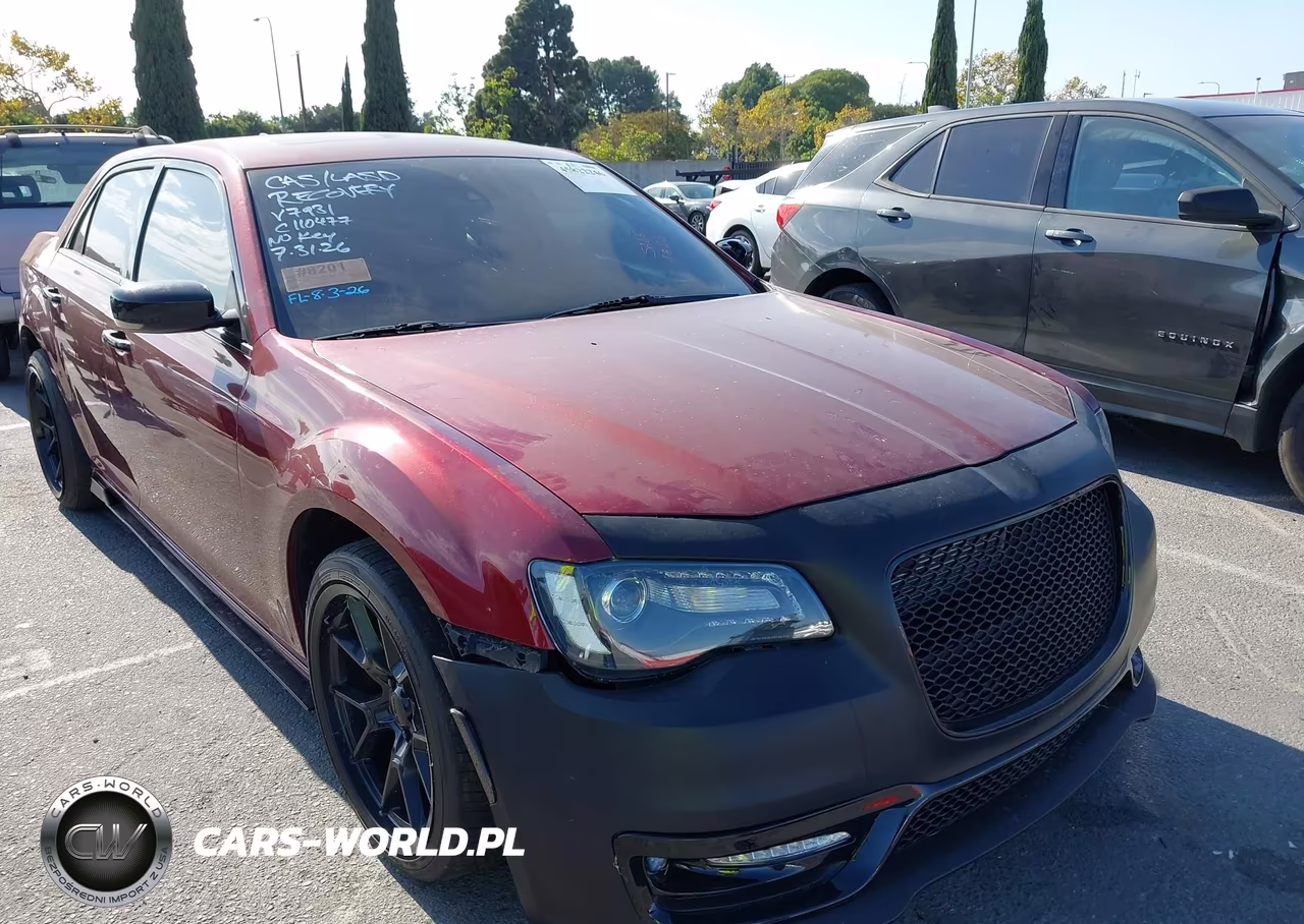 2015 Chrysler 300C Platinum VIN:2C3CCAPT7FH837931 - 6