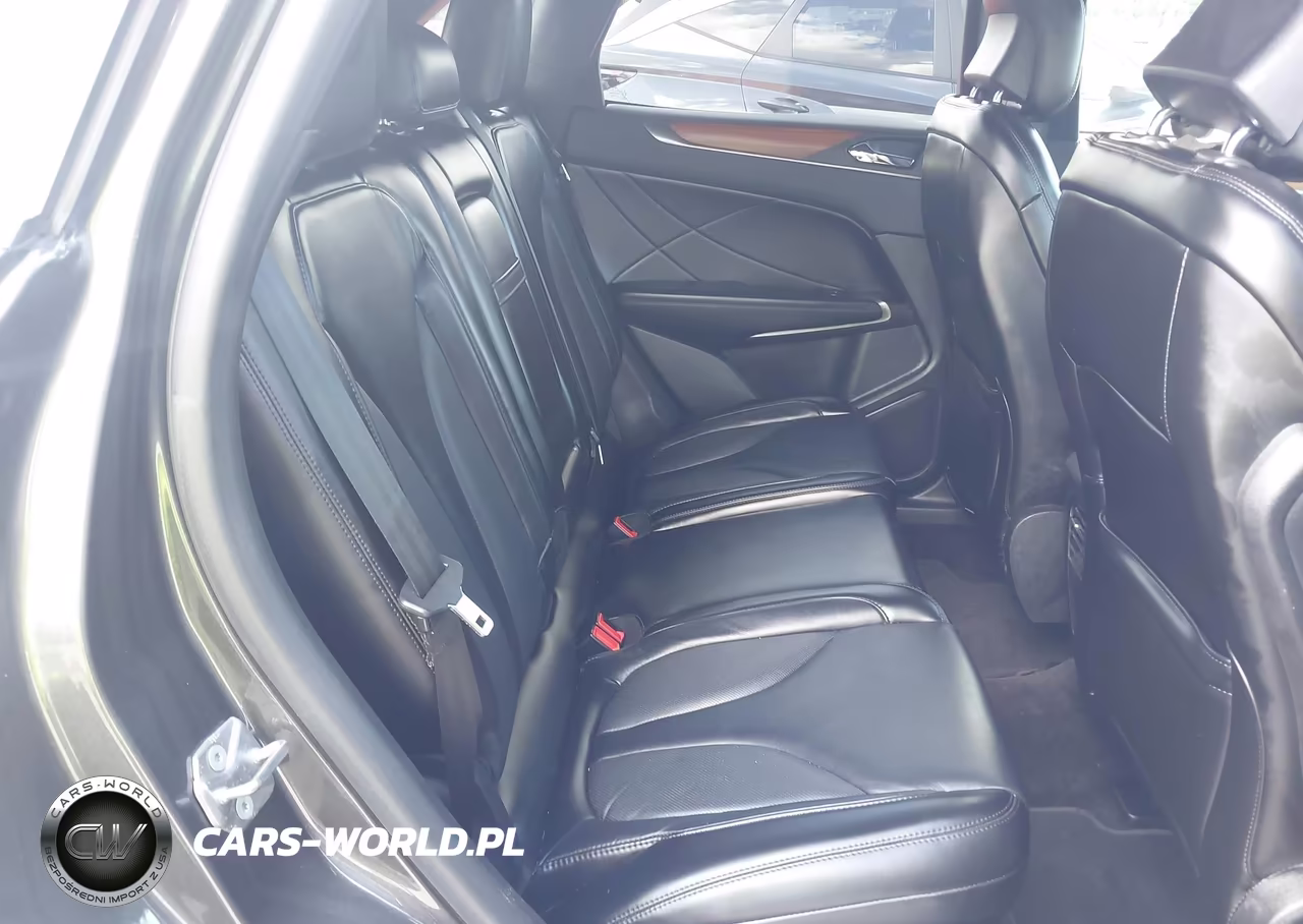 2019 Lincoln Mkc Select VIN:5LMCJ2D97KUL00296 - 8