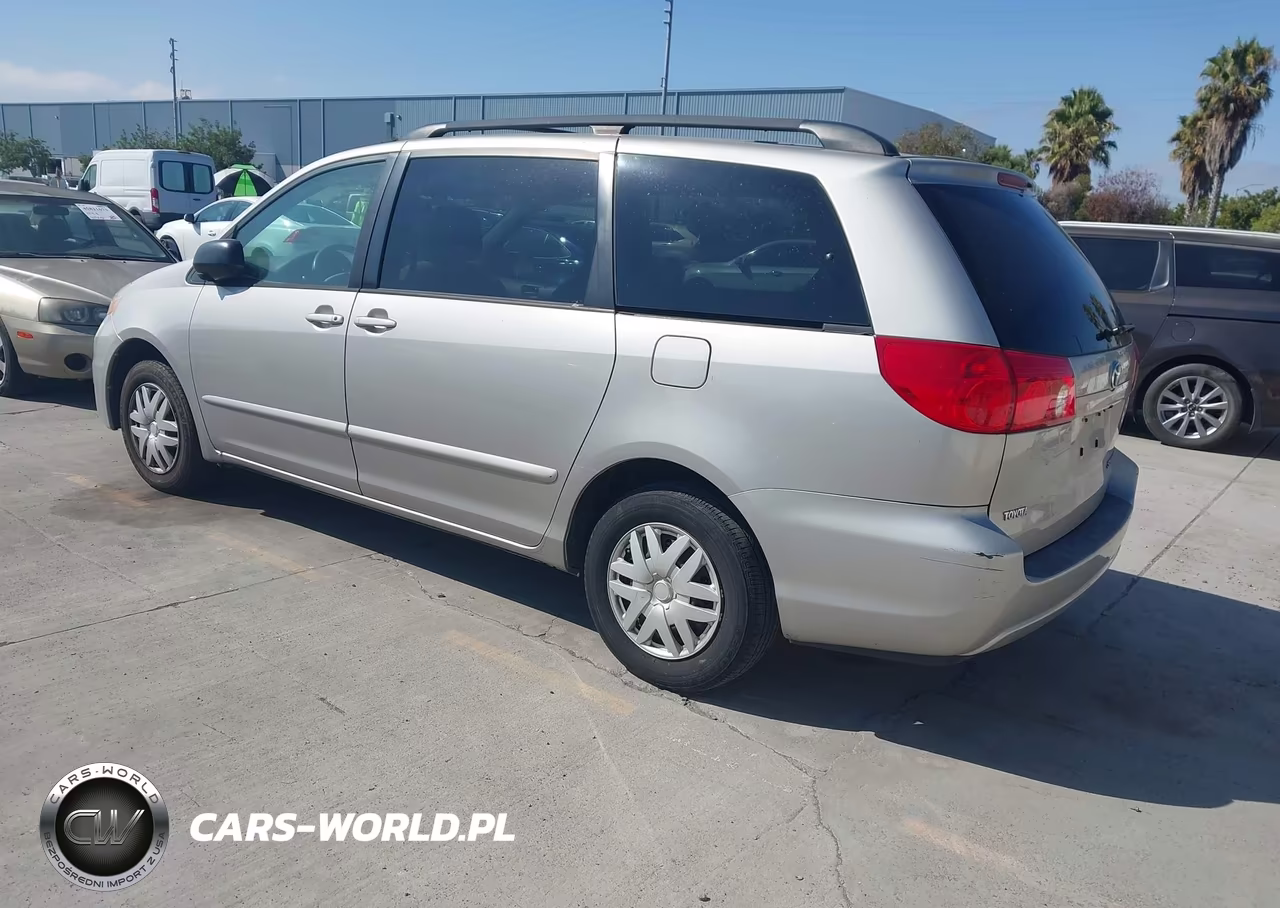2009 Toyota Sienna Le VIN:5TDZK23C69S265020 - 3