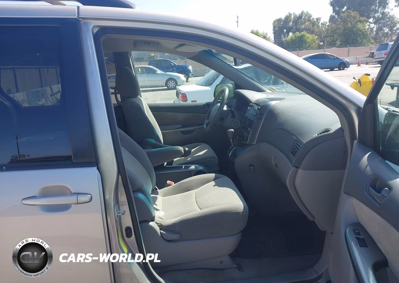 2009 Toyota Sienna Le VIN:5TDZK23C69S265020 - 5
