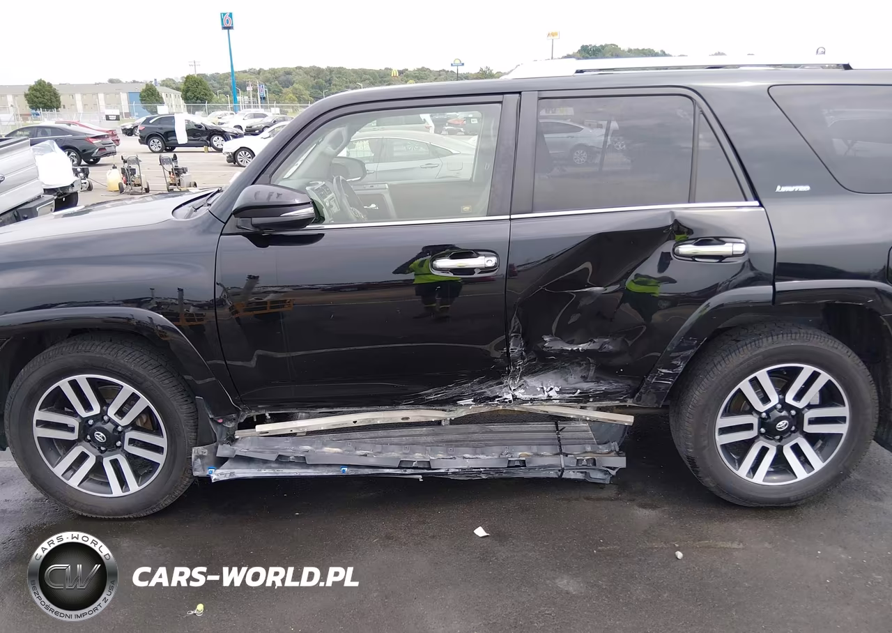 2015 Toyota 4Runner Limited VIN:JTEBU5JR1F5258476 - 6