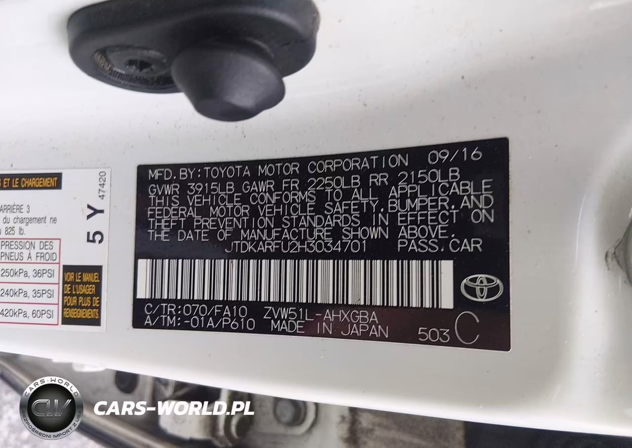2017 Toyota Prius Three VIN:JTDKARFU2H3034701 - 9