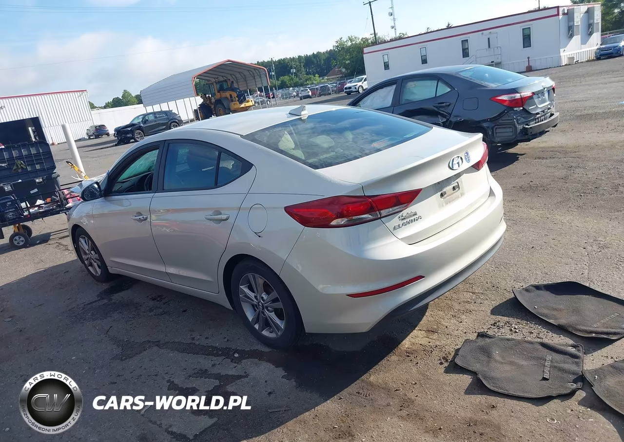 2017 Hyundai Elantra Se VIN:5NPD84LF2HH025076 - 3