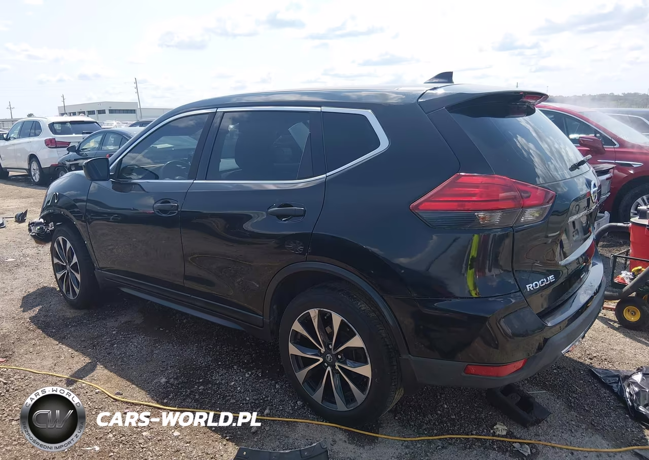 2019 Nissan Rogue S VIN:5N1AT2MV6KC802479 - 15